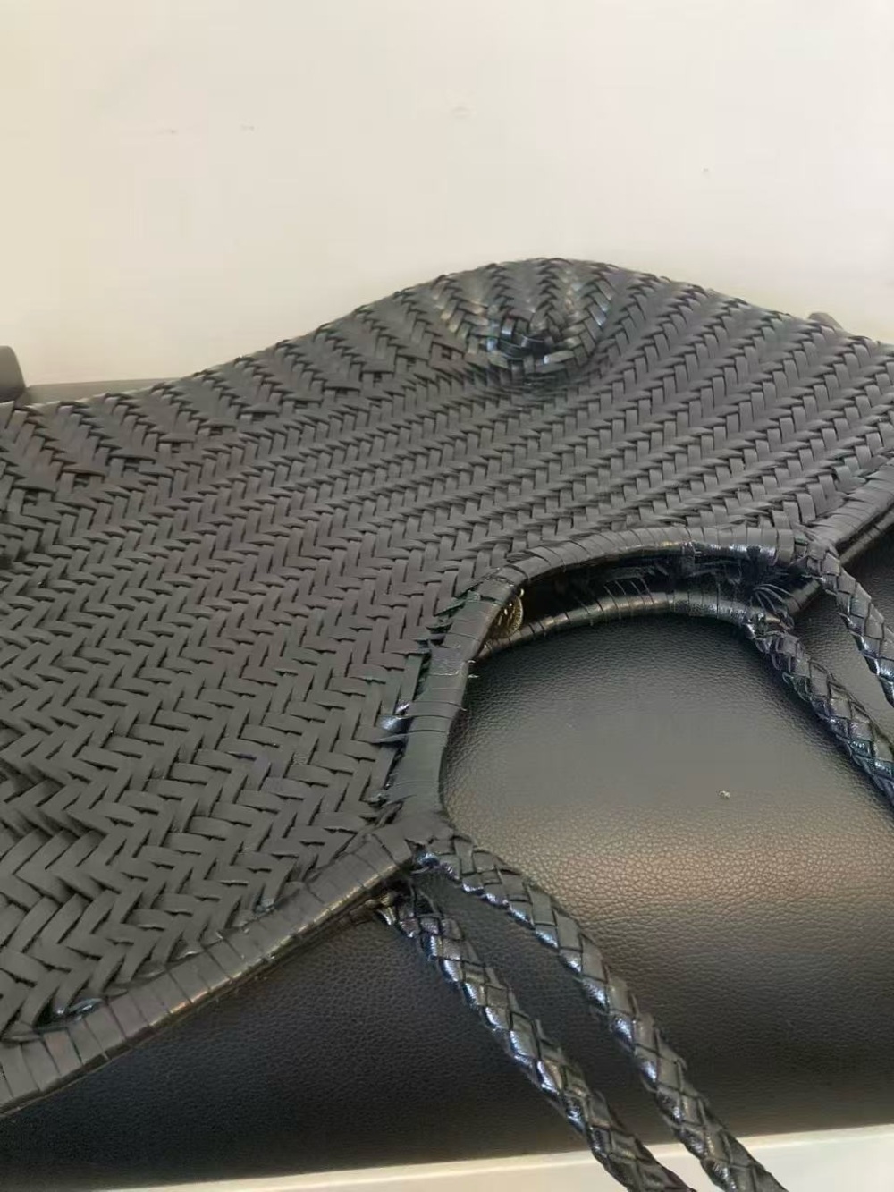 DRAGON DIFFUSION black woven tote bag - Picture 11 of 12